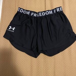 Under Armour Women's Black Athletic Shorts with Pockets